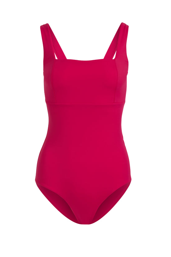 The Petra suit in Deep Pink